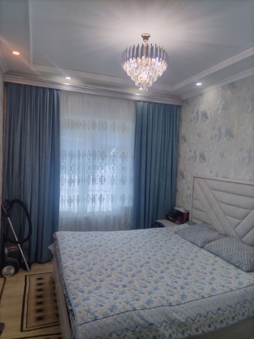 Чирчик 10 м/р Карвон 3х 78кв/м 54.000$ Бош толов ва Паспорт бн Ипотека