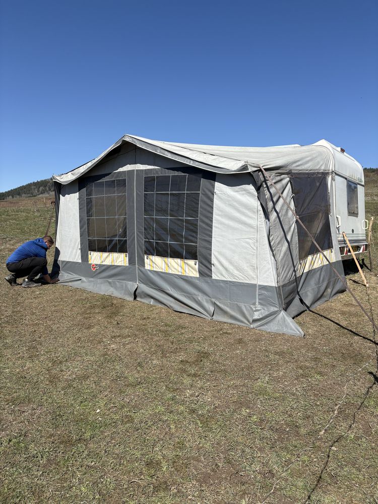Каравана Elddis