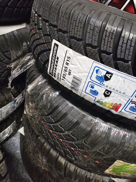 НОВИ оригинални джанти за Фолксваген,Шкода 15 5 100 гуми 185 65 15