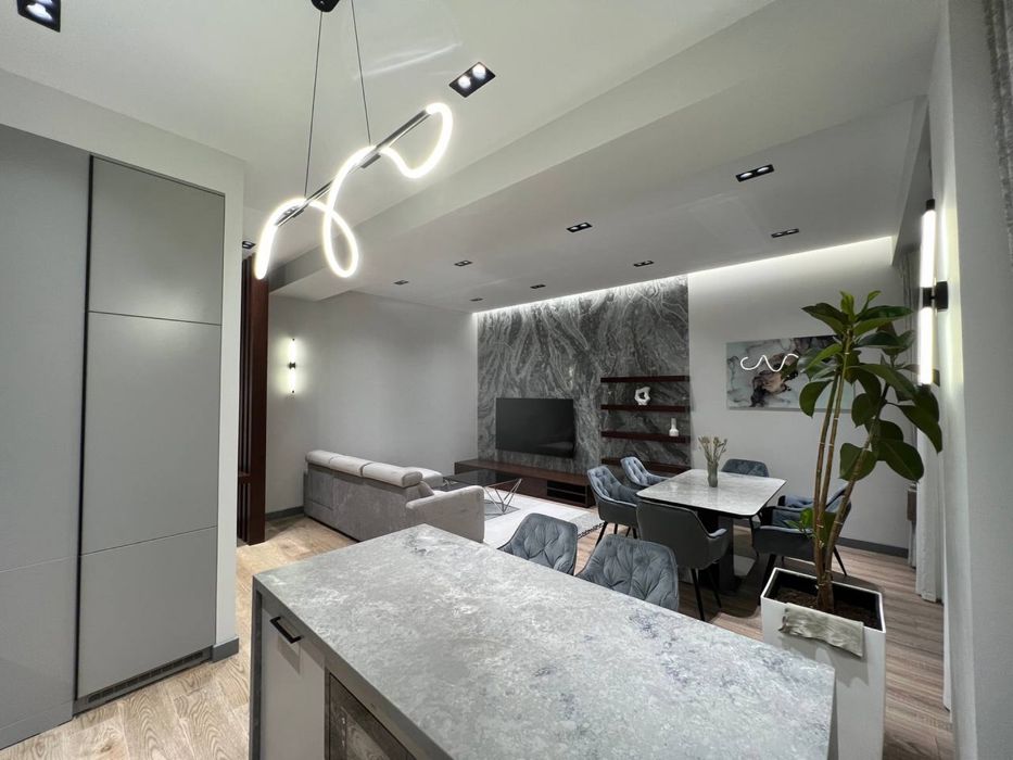 Мирабад авеню! Сдаётся шикарная 2-ком квартира с авторским ремонтом!!!