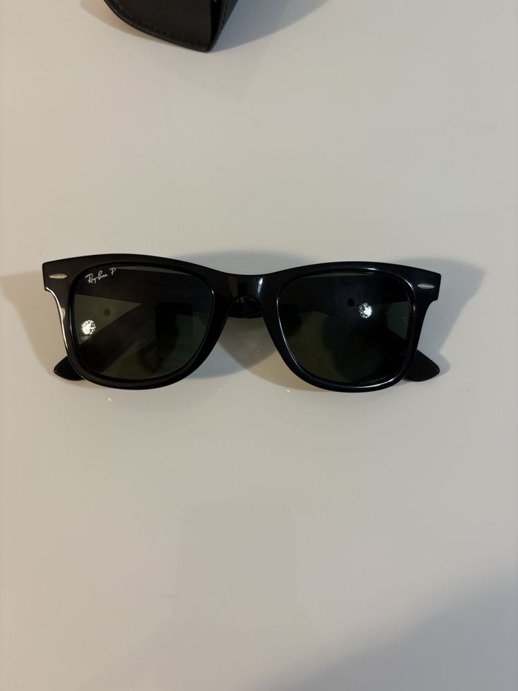Ochelari de soare Ray Ban Wayfarer polarizati
