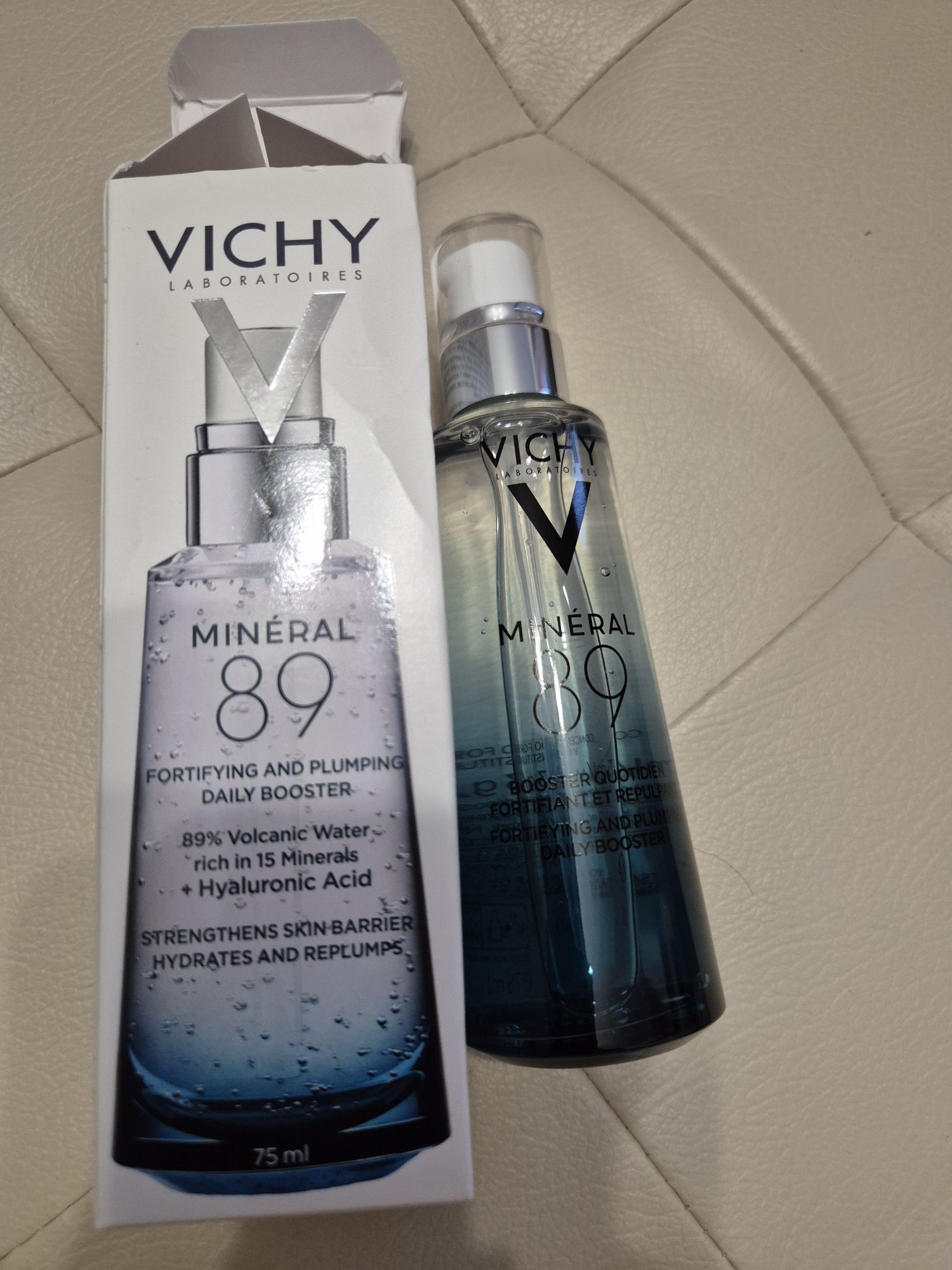 Gel-booster zilnic cu acid hialuronic cu efect de hidratare si fortifi
