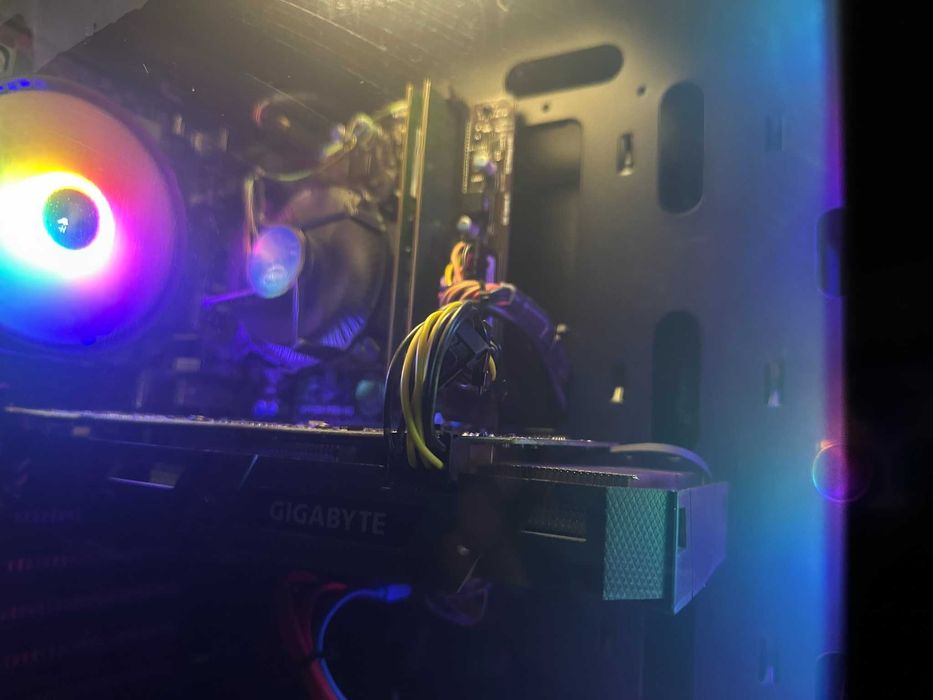 Геймърски Компютър I5-4590, 16GB, RX470 4GB, 120GB SSD, 500GB HDD