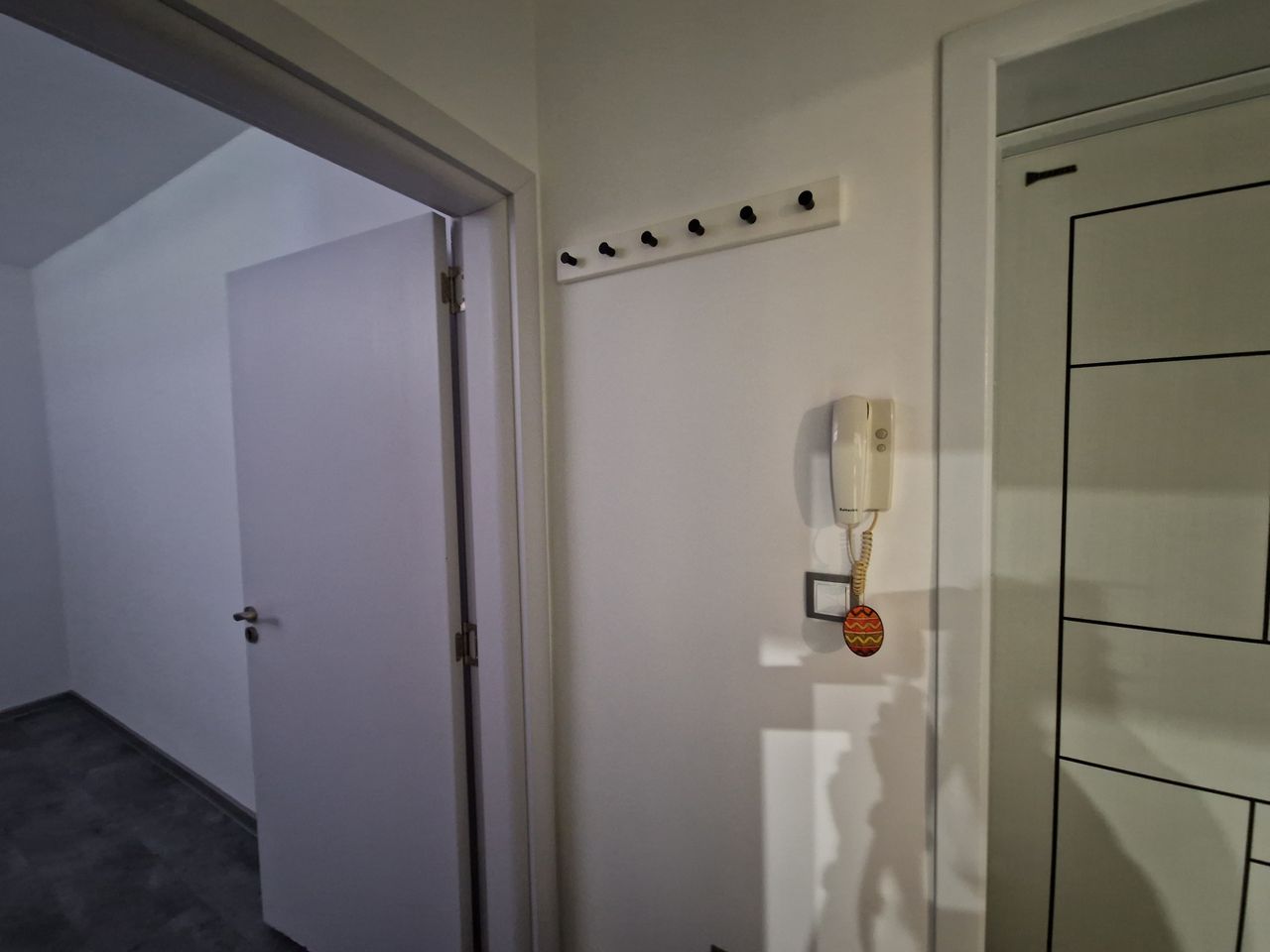 Дава се под наем Тристаен апартамент в София, Лагера - 56 кв.м за 586.5 € - Снимка #5