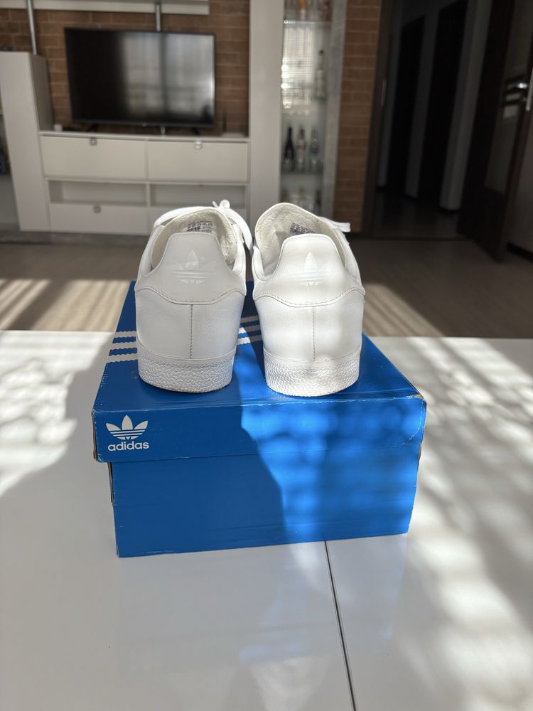Мъжки обувки Adidas Gazelle