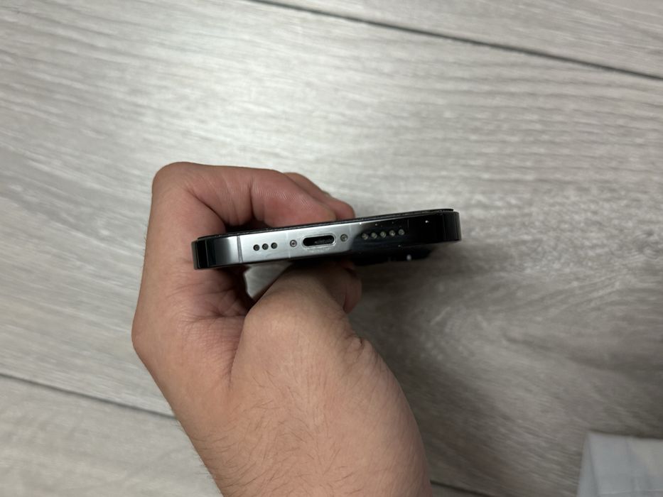 Iphone 14 PRO aproape nou