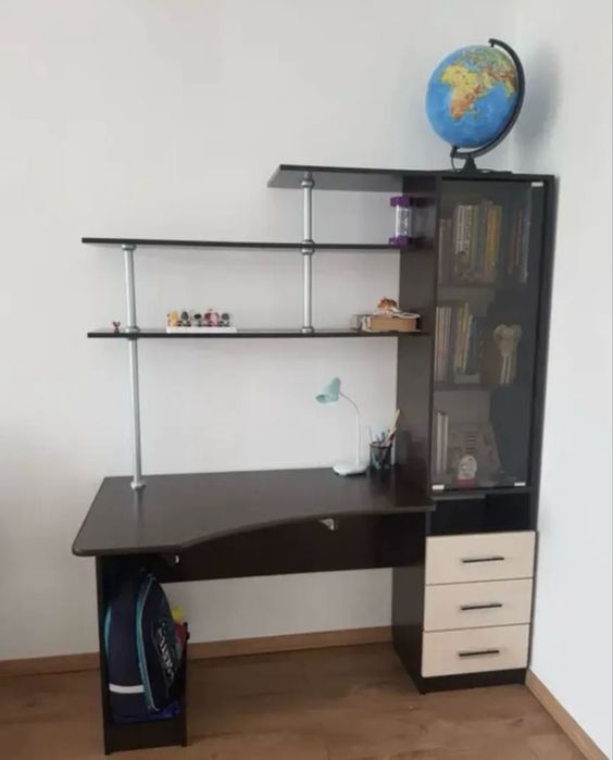 Компьтерный стол