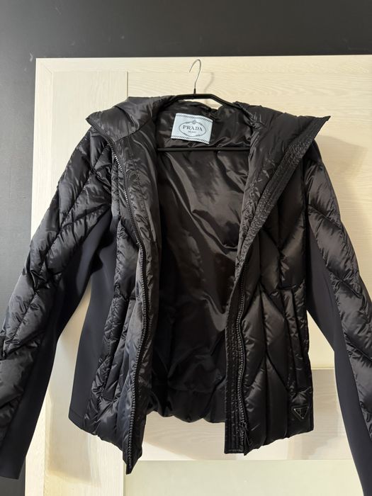 Geaca prada originala