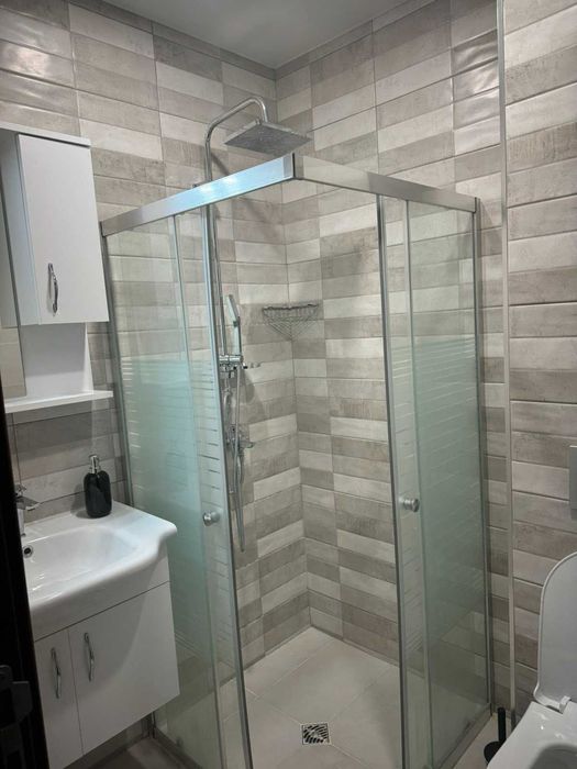 Дава се под наем Двустаен апартамент в Бургас, Славейков - 61 кв.м за 600 € - Снимка #2