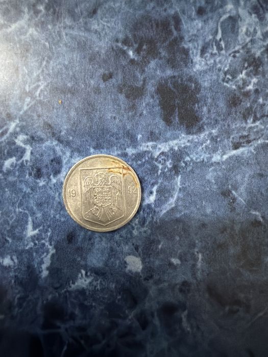Vand moneda de 5 lei