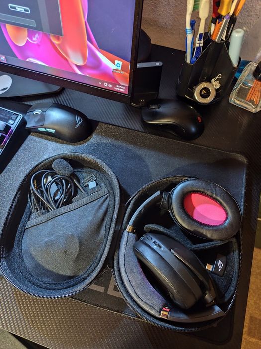 Vând Căști Asus Rog Strix Go 2.4 Wireless