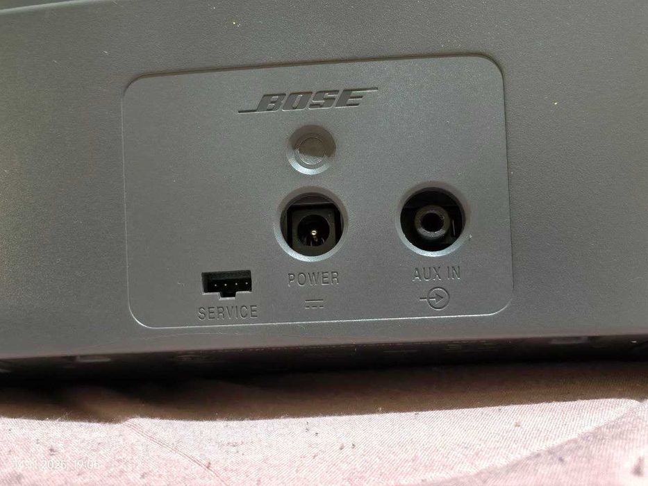 iPhone SE 2016 32gb + колонка Bose Dockstation