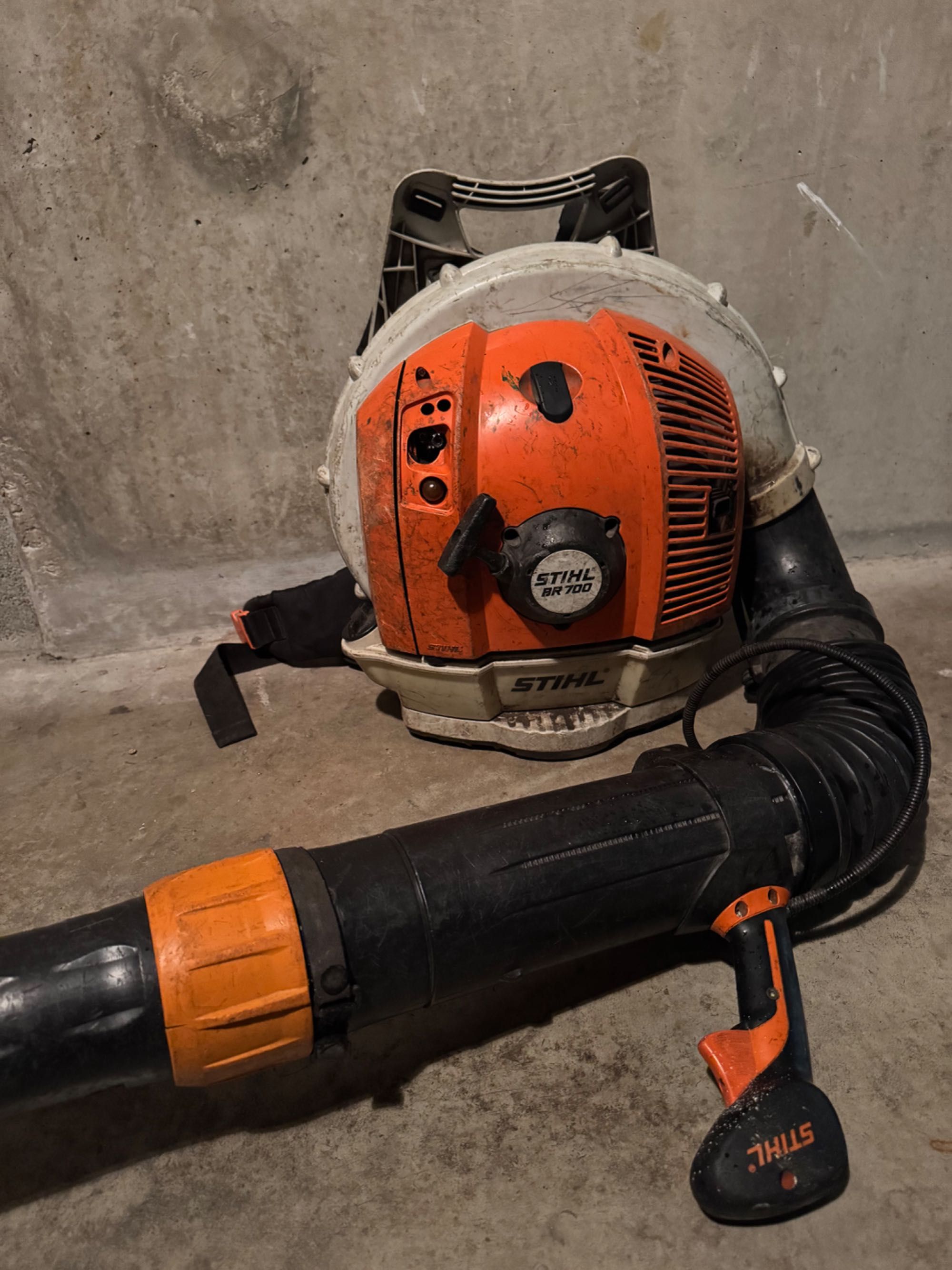 Stihl бензинова гръбна духалка