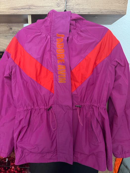 Яке пролетна парка Avin