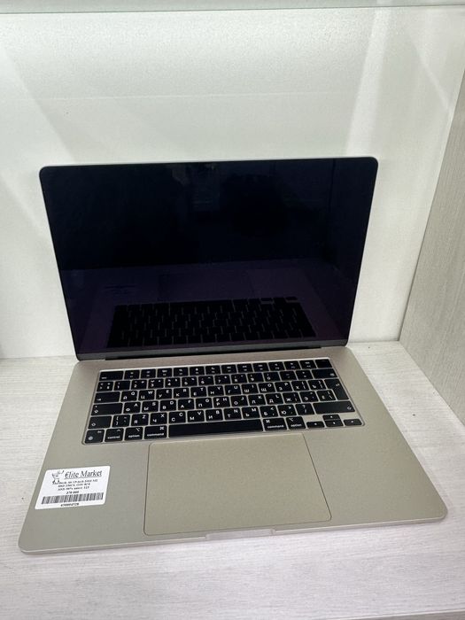 Macbook Air 15 inch 2023 M2