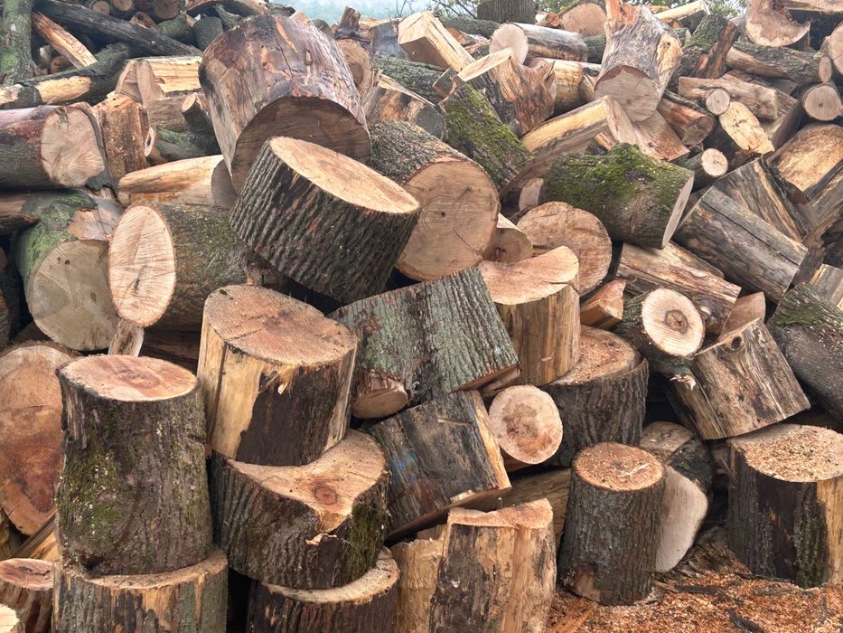 Дърва за огрев Меше :(  Кубик 110 лв. )