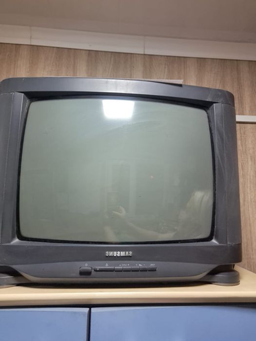Телевизор Samsung. Срочно