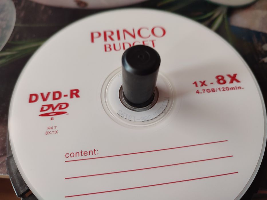 Двд, дискове, чисто нови