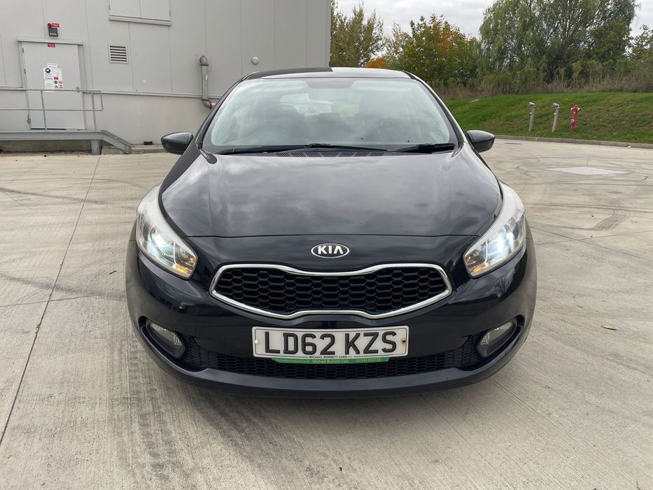Kia Ceed 2013 1.6 CRDI 127cp Ecodynamics euro5