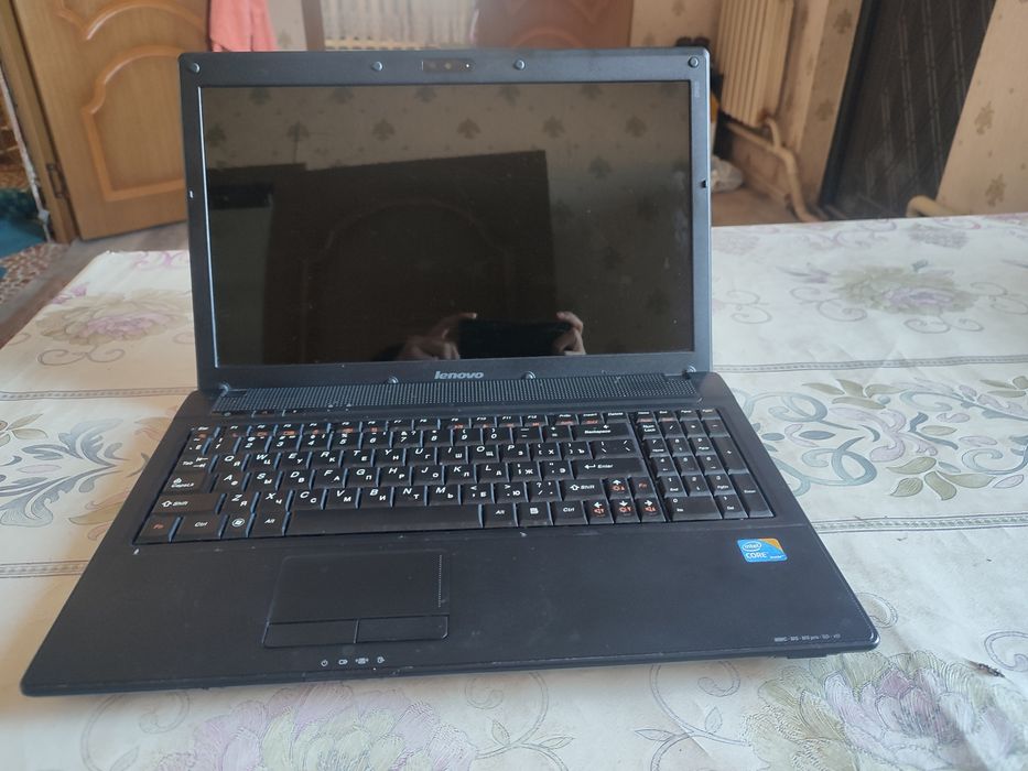 Ноутбук Lenovo G560 для офисных работ и студентов