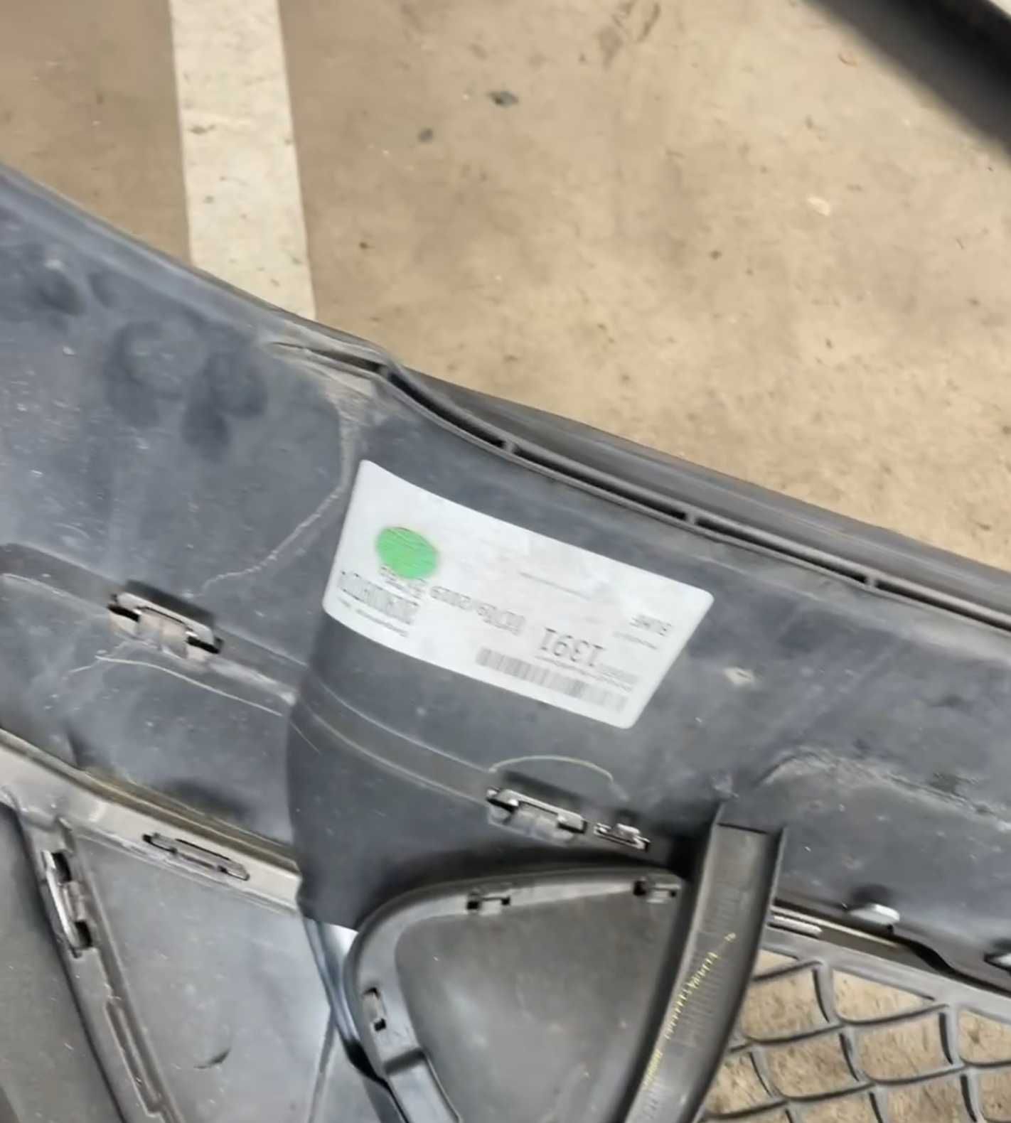 BARA Fata / Spate MERCEDES GLE W167 Completa