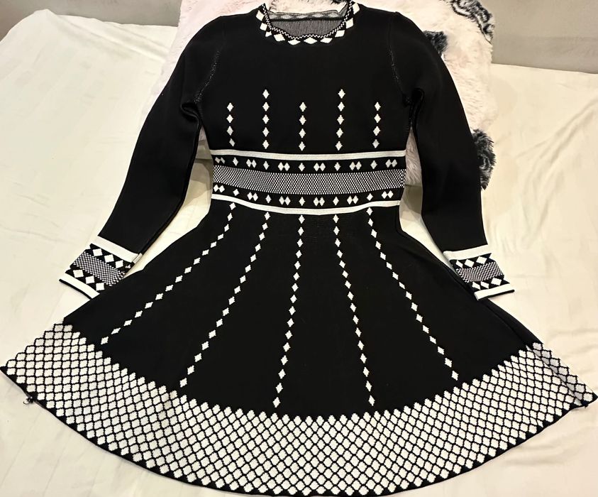 French Retro Knitted Dress for Petite Women
