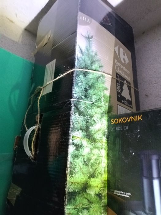 Brad artificial de Craciun