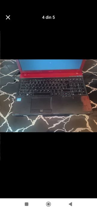 Cînd laptop Acer i5 cu 8 GB rami