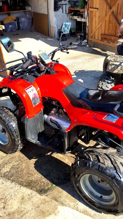 Vand atv 150 cc rosu