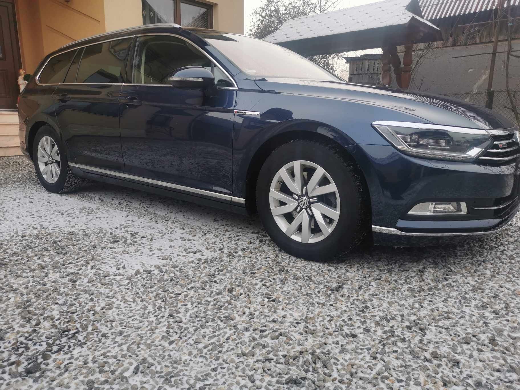 Vând Passat b8 4 motion 190 cp full led DSG