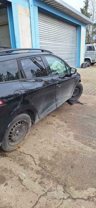 Dezmembrez Renault Clio 4 2015 1.5 dci COD MOTOR: K9K E628, EURO 6