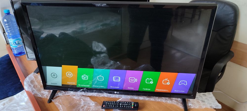 лот от три телевизора LG и Samsung