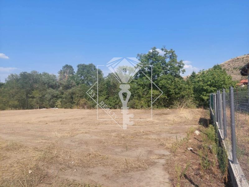 УПИ 760 кв.м до река Дермен дере, с. Първенец, обл. Пловдив – ток, во