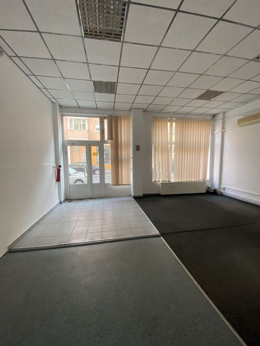 Spațiu comercial de închiriat