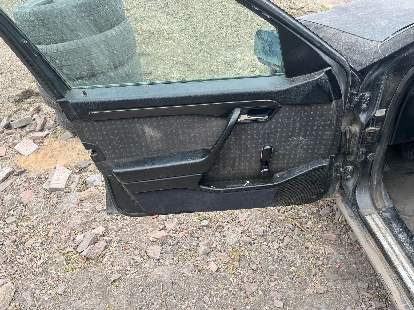 По запчастям продаётся МЕРСЕДЕС С180 W202