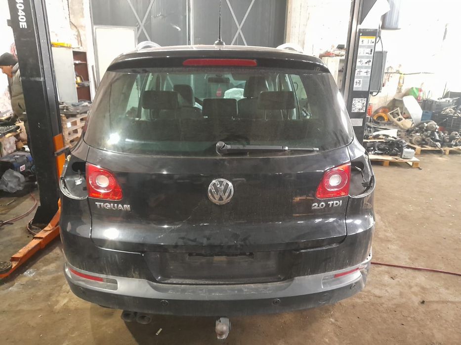 Dezmembrez Volkswagen VW Tiguan 1 5N [2007 - 2011] 2.0 tdi CBAB