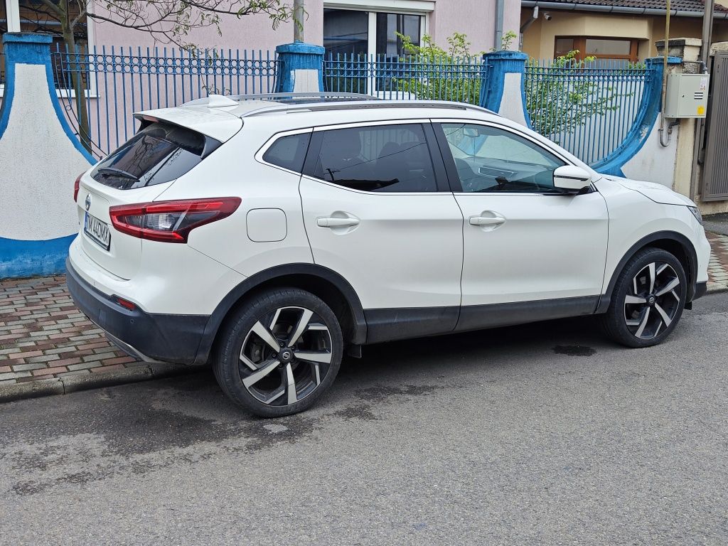 Vind Nissan Qashqai