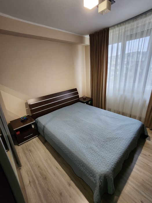 Vind apartament 2 camere , mobilat ,utilat , tiglina 1 ,lângă Tribunal