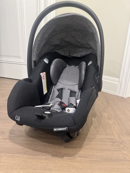 Автокресло для новорожденных