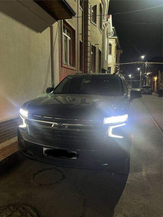 Chevrolet Tahoe 2