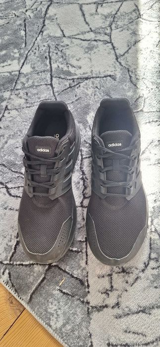 Спортни маратонки