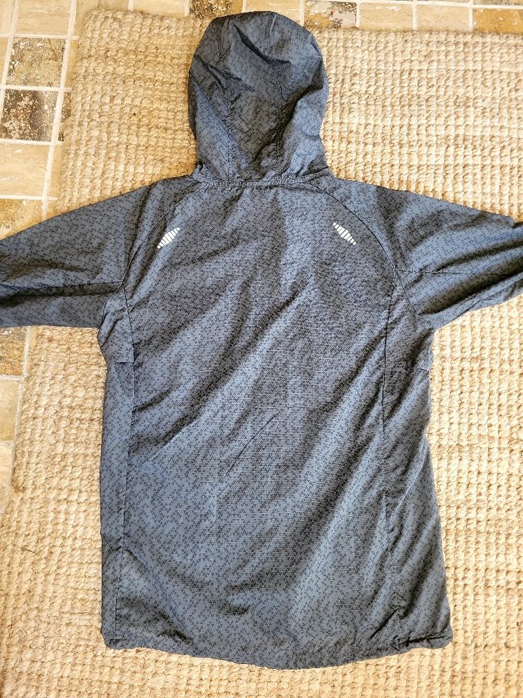 Foita geaca windproof Inoc