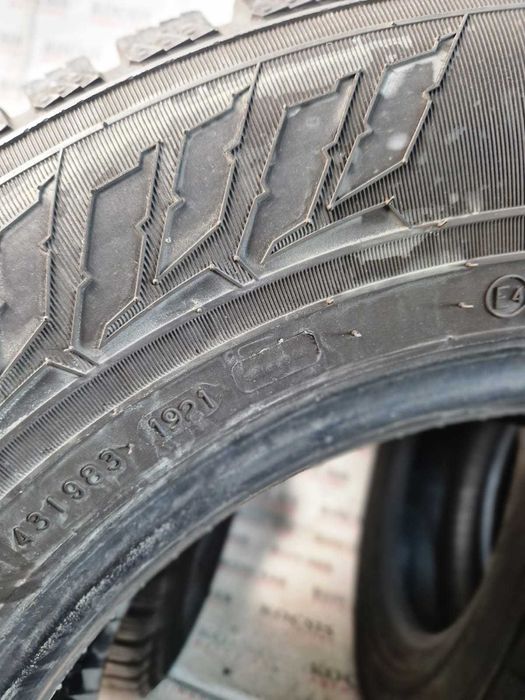 235 65 16c - Anvelope iarna NOKIAN M+S