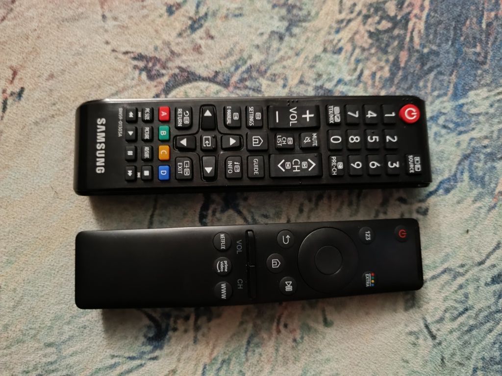 Samsung UN49NU7102 Телевизор 49"