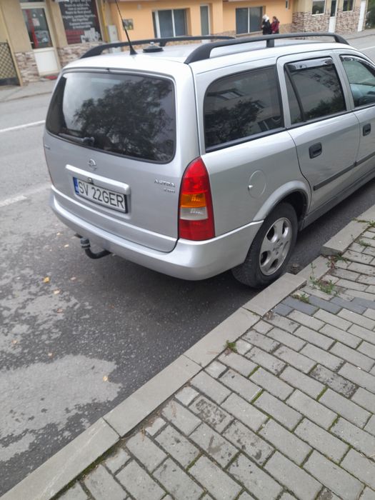 Opel astra caravan 1.7