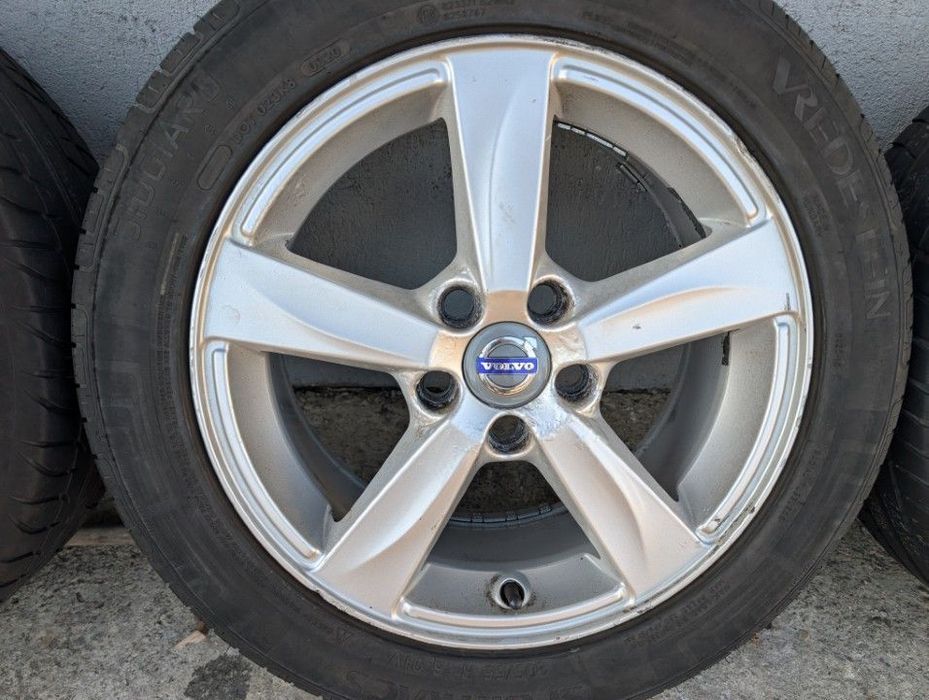 Jante MATRES 16" Volvo V40 S60 V60 S80 V70 S40 V50 C30 C70 anvelope 205/55 R16 Riken 31317285