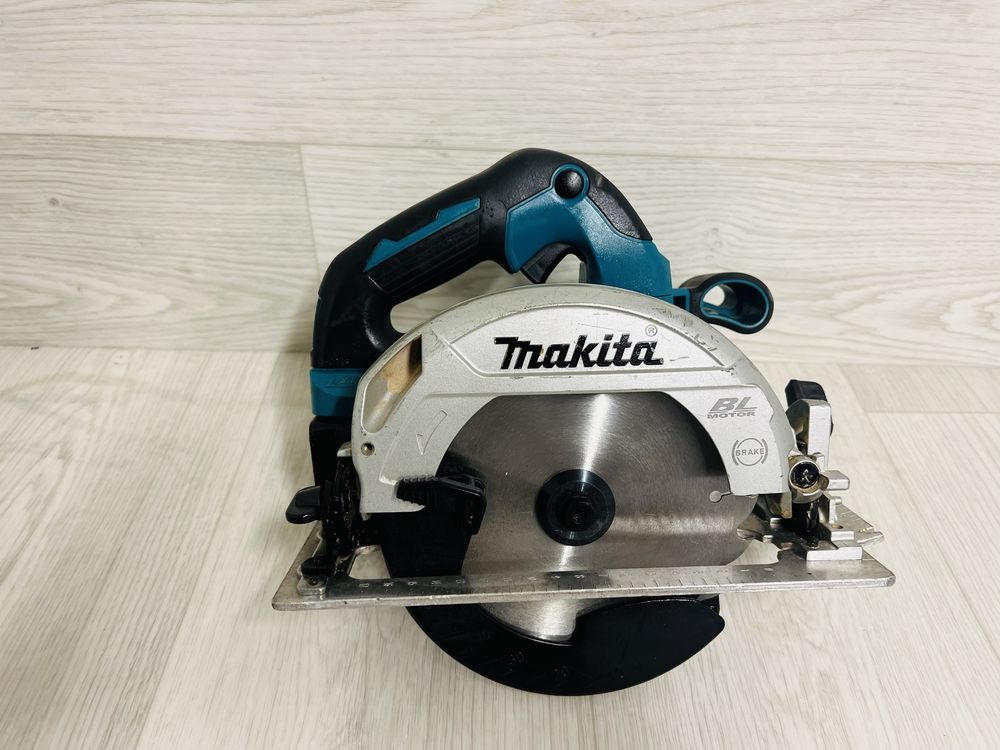 Makita DHS 660 circular metal