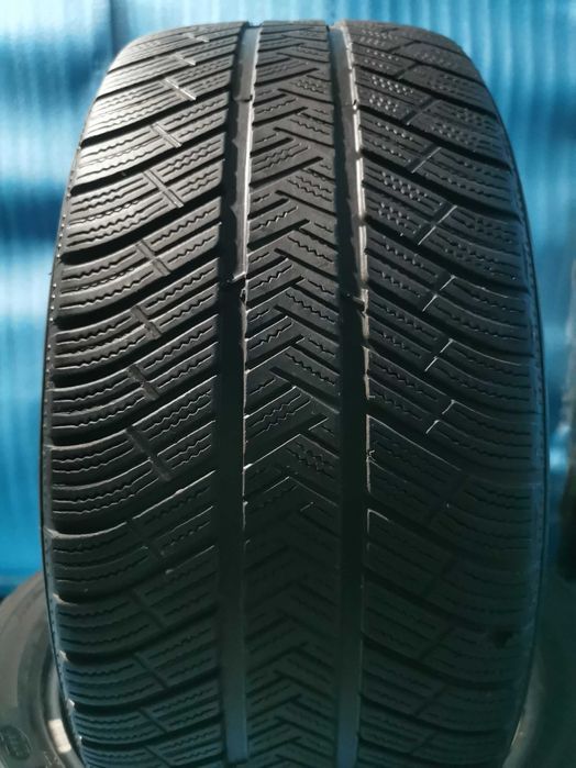 265 45 20 michelin m+s 2 buc