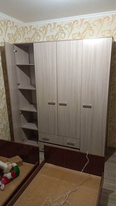 Продам шифоньер в хорошем состоянии