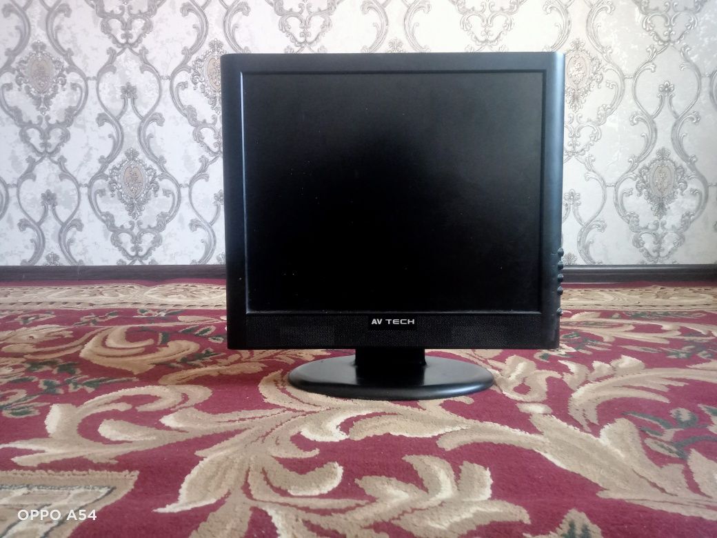 Монитор AV TECH  Model: 7009s Разрешение: 1280х1080